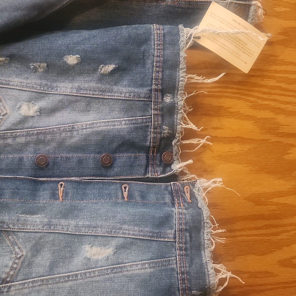 Denim jacket - Picture 4 of 4